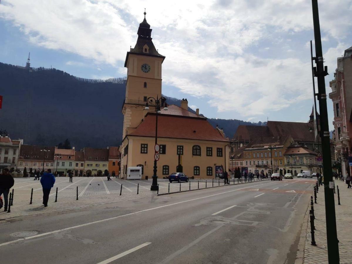 Tudor Apartment Brasov Ngoại thất bức ảnh